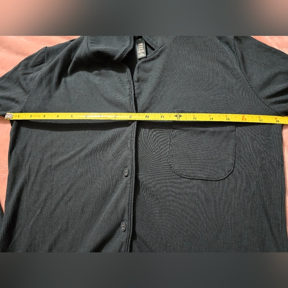 SKIMS Soft Lounge Sleep Set in SPRUCE GREEN Ribbed Size XSmall - Picture 8 of 14